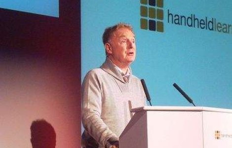  Video  Parintele muzicii punk a murit de cancer