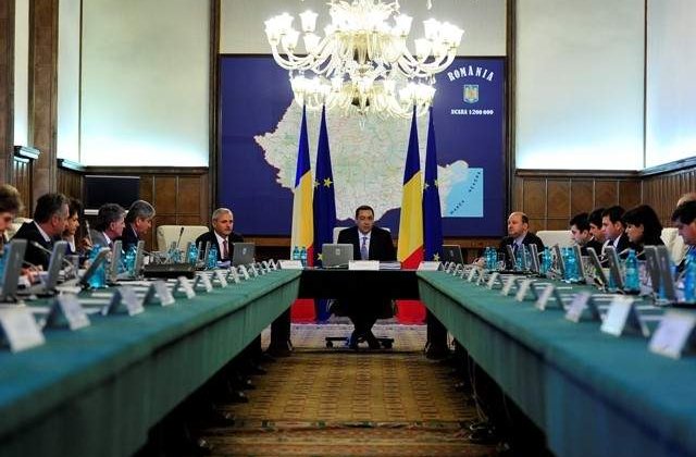 Guvernul isi va asuma raspunderea pe proiectul legii descentralizarii