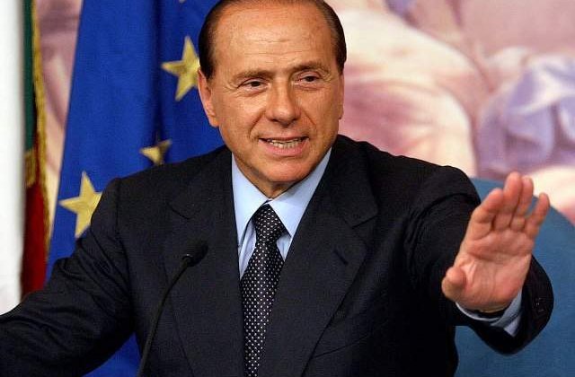 Interdictia lui Berlusconi de a exercita o functie publica, fixata la doi ani