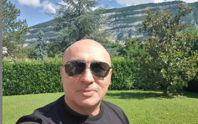 Marcel Pavel, doborât de...