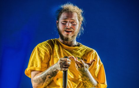  Top  Celebrități care s-au tatuat pe față și nu regretă nimic