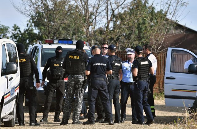 Grozăvie în Văleni. Un tânăr de 17 ani a fugit de sub nasul polițiștilor în timp ce i se scria mandatul de arestare