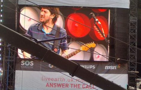  Video  John Frusciante, cel mai bun chitarist al ultimilor 30 de ani