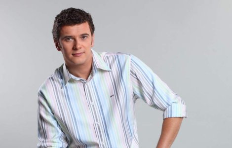 Dan Cruceru isi da intalnire cu AC/DC