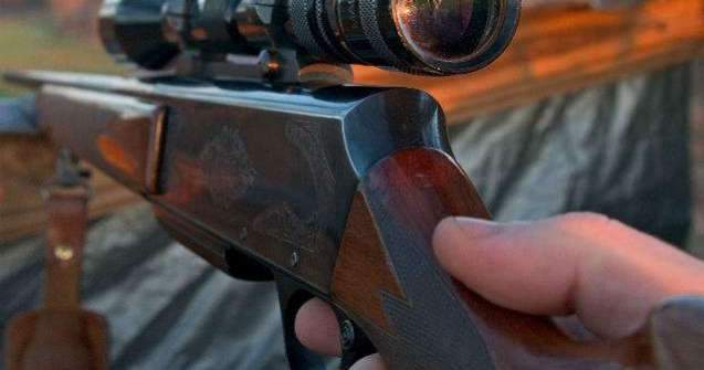 Chirurg britanic: Lunetistii din Siria isi alegeau ca tinte femei insarcinate