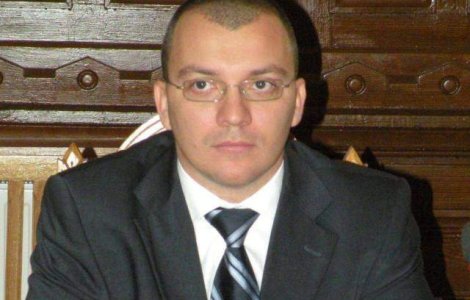 Mihail Boldea si un procuror, deferiti justitiei pentru santaj si coruptie