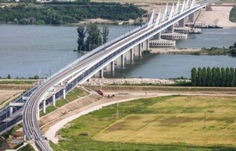 Bulgarii au gasit probleme majore la podul Calafat-Vidin, la doar patru luni de la inaugurare