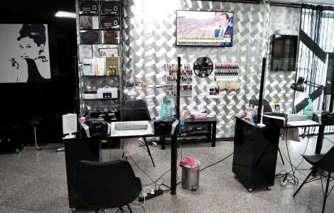 Jaf la un salon de înfrumusețare din București. Metoda mârșavă aplicată de hoț