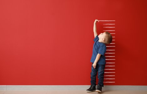 Tânăr de 13 ani din Rusia, în Cartea Recordurilor datorită înălțimii sale