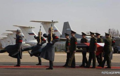 Inmormantarea cuplului Kaczynski va avea loc duminica