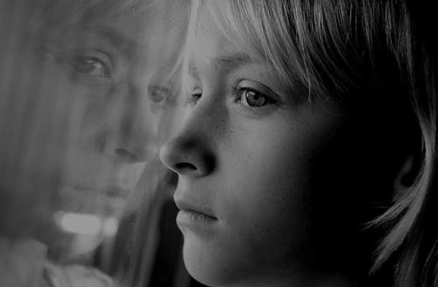 Copiii cu autism din Romania isi cer drepturile