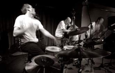  Top  Cum suna avangarda musicala din Chicago, colt cu Oslo?