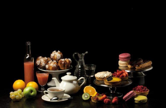 (P) Croissante proaspete si macarons delicioase te asteapta in noile brutarii Paul