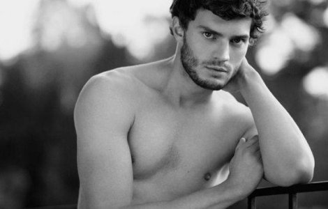S-a gasit un nou Christian Grey!