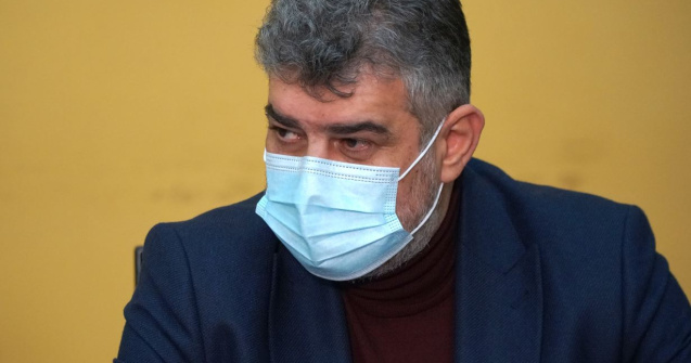 Ciolacu, despre poza alături de Hayssam: Era vreun terorist? Atunci mergea pe avioane cu președinții statului