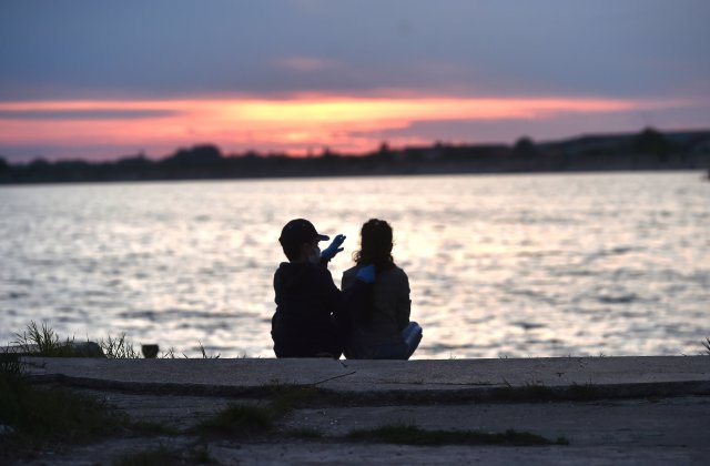 Informații meteo ANM despre cum va fi vremea vineri, 20 august 2021: Se va &icirc;ncălzi ușor