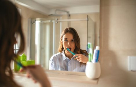 Gingiile sensibile: cum le îngrijești corect