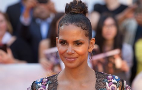  Top  4 vedete care erau pe punctul de a muri în accidente de mașină