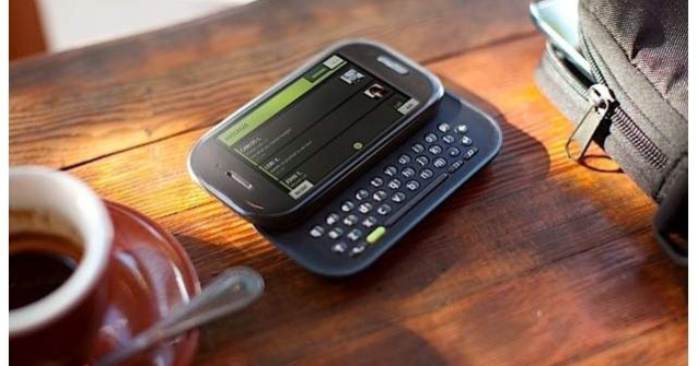 Microsoft Kin One si Two: Telefoane fara chin