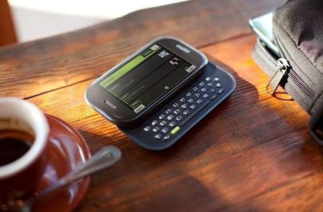 Microsoft Kin One si Two: Telefoane fara chin