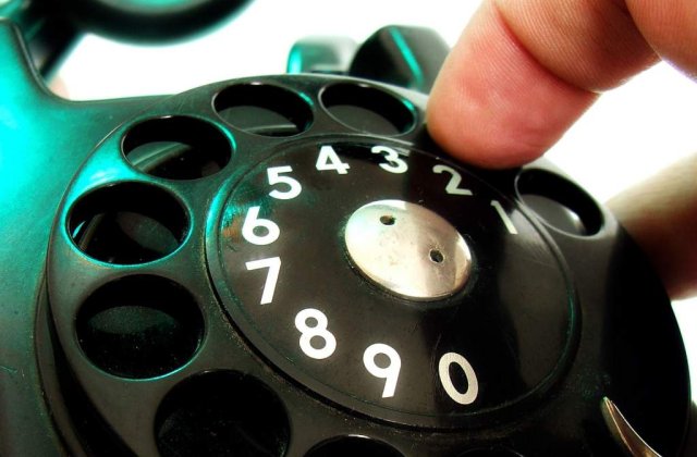 Remuneratii mai mari pentru bugetarii "telefonisti"