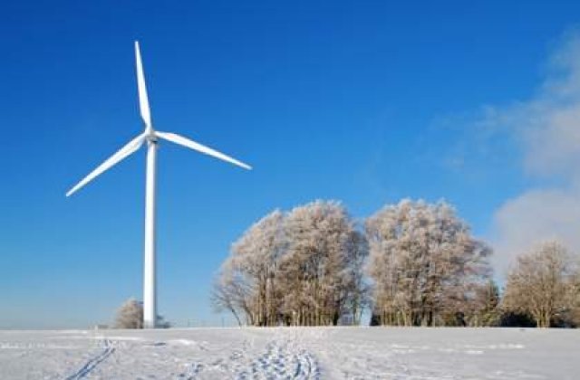 Vantul bate de 100 mil. euro in parcul eolian Petrom