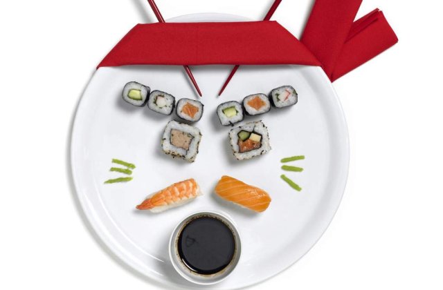 Astronautii japonezi servesc sushi in spatiu