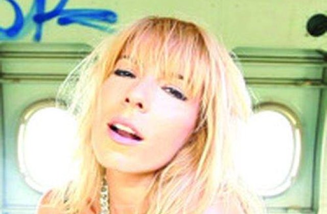 Maria Radu a luat lectii de franceza de la Eric Colas