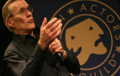 Cascadorul si regizorul Hal Needham a decedat