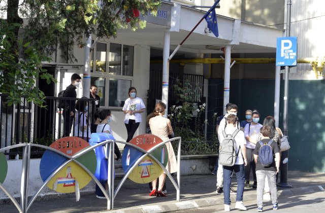 „Școala altfel” din 13 septembrie. Scenariile gândite de autorități