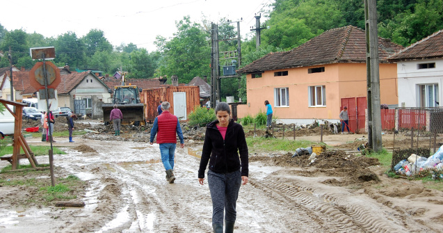 Prognoza meteo pentru ziua de luni, 23 august 2021. Vreme la extreme: caniculă și furtuni