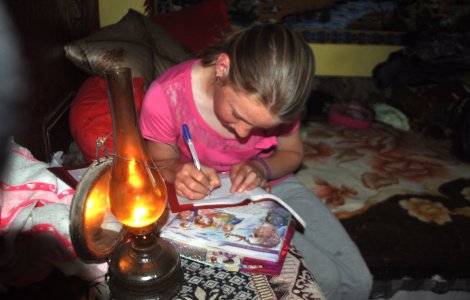 Oficial, o ducem bine! Bunăstarea românilor e doar pe hârtie?