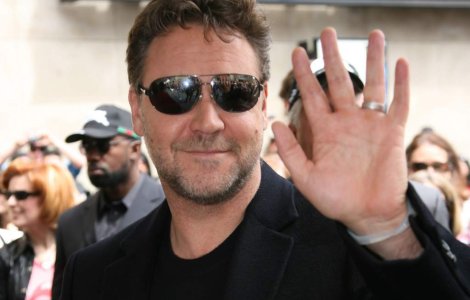 Russell Crowe va debuta la Bollywood