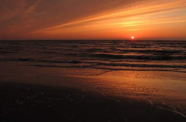 Vulcanul din Islanda inca erupe si nu se stie cand se va opri