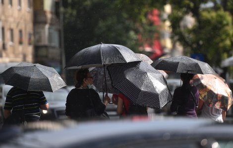Prognoza meteo pentru ziua de joi, 26 august 2021. Vom avea nevoie de umbrelă