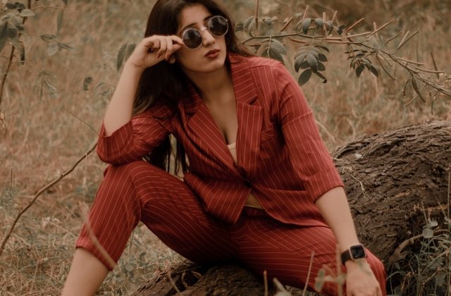 10 idei de outfit-uri actuale în această toamnă pentru femei