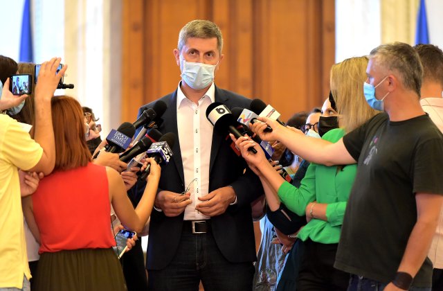 Barna: Am o relație corectă și echilibrată cu președintele; pe unele subiecte avem puncte de vedere diferite