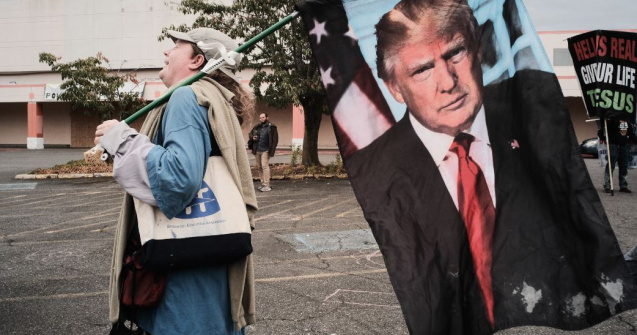 O judecătoare impune sancțiuni împotriva avocaților lui Trump