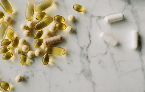 Diverse produse periculoase de slăbit au fost vândute pe site-uri cunoscute