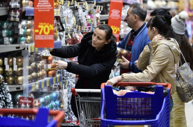 Crăciunul 2021, mai scump din cauza pandemiei. Prețurile produselor din China vor exploda