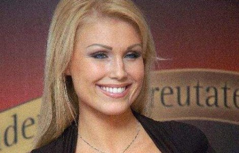 Cristina Rus a devenit mamica