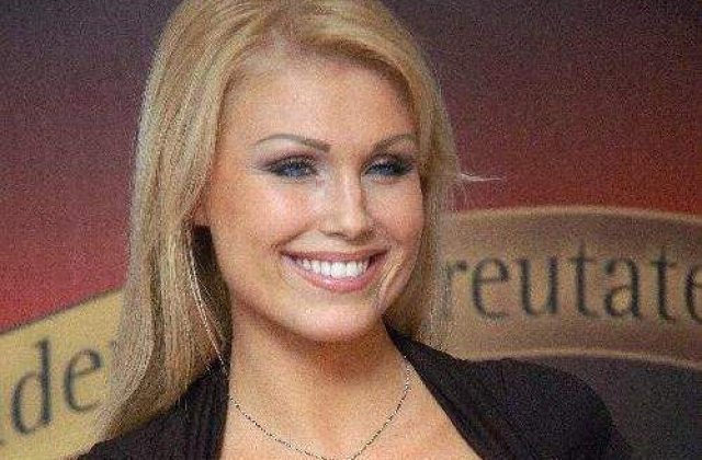 Cristina Rus a devenit mamica