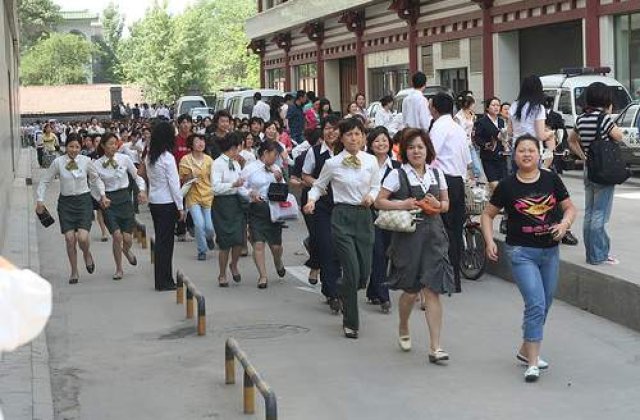 Bilantul seismului din China depaseste 2.000 de morti