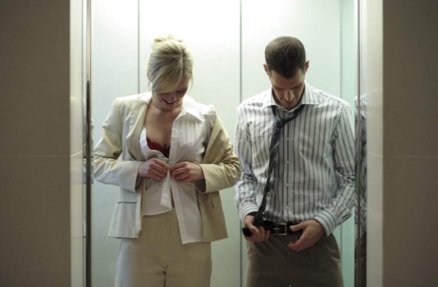 Ai face sex pentru o marire de salariu?