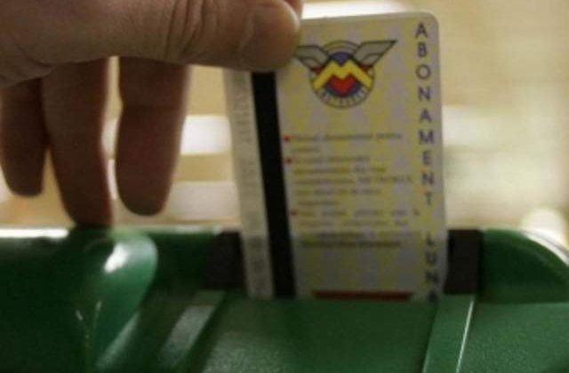 Transportul cu metroul se scumpeste cu 25%-33%: 5 lei pentru o cartela de doua calatorii