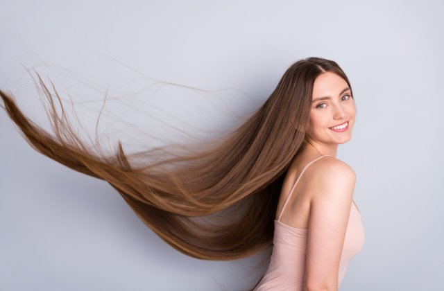 Lungimea părului tău dezvăluie mai multe despre personalitatea ta