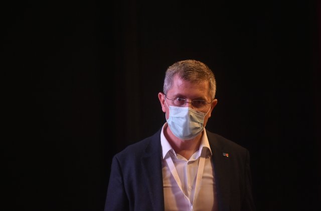 Dan Barnă, despre USR PLUS: A arătat că se poate și altfel dec&acirc;t recicl&acirc;nd oamenii miruiți de Ion Iliescu