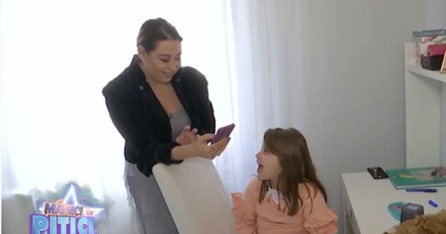 Oana Roman a renunțat la emisiunea în care apărea alături de fiica sa! Motivul real pentru care a luat această decizie