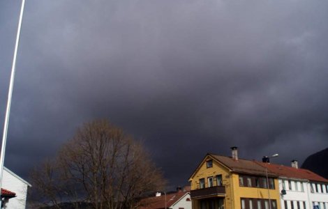 Romania, din nou sub norul vulcanic