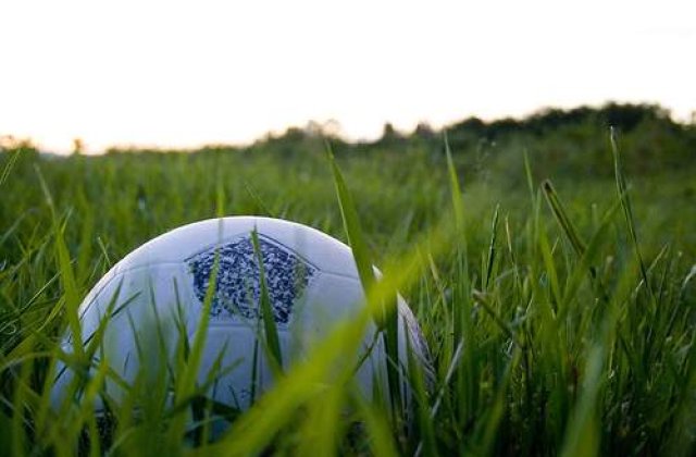 [VIDEO] Si-a batut toti coechipierii dupa ce a dat gol